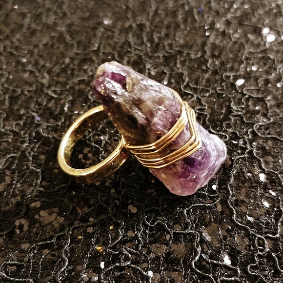 Jewelry - Amethyst Crystal Ring (size 7)